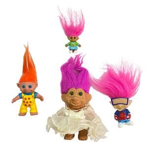 Vintage 80s Troll Dolls Russ Ace Treasure Troll Comb Bride Dress Pink Orange